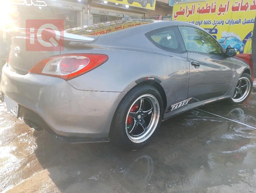 هيونداي جينيسيس كوبيه